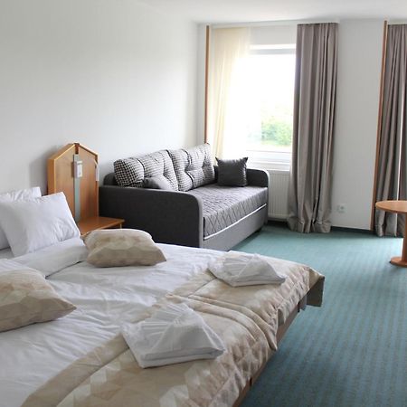 Hotel Bessunger Forst Rossdorf  Bagian luar foto